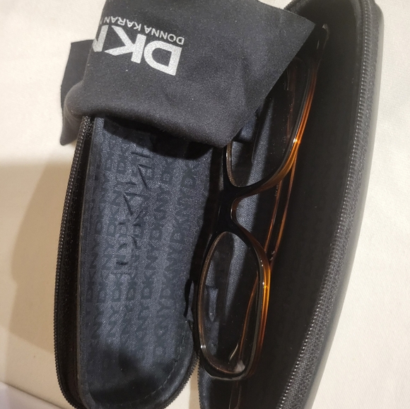 DKNY Eyeglasses Set with case, cleaning cloth - Picture 3 of 3